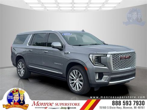 Used 2021 GMC Yukon XL Denali w/ Denali Premium Package image 1
