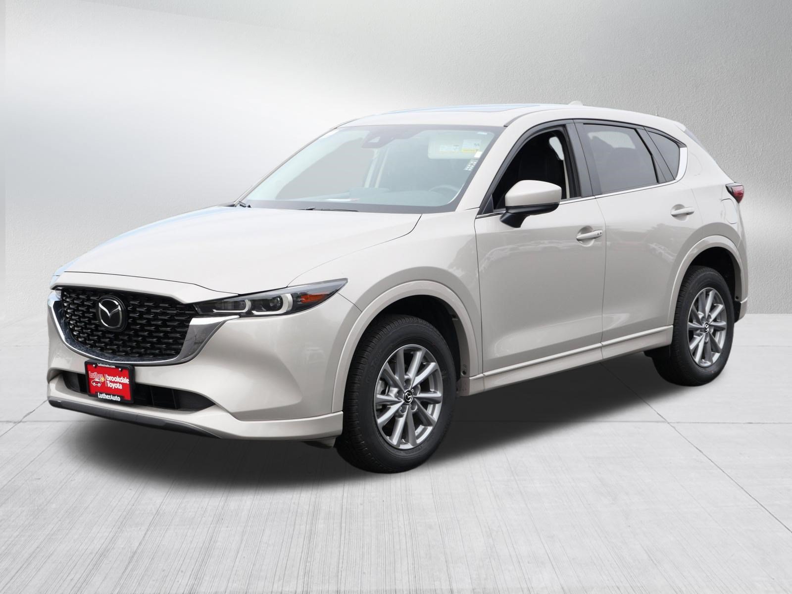Used 2025 MAZDA CX-5 AWD 2.5 S w/ Preferred Package image 3