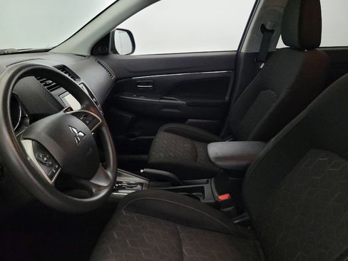 Used 2020 Mitsubishi Outlander Sport ES FWD image 17