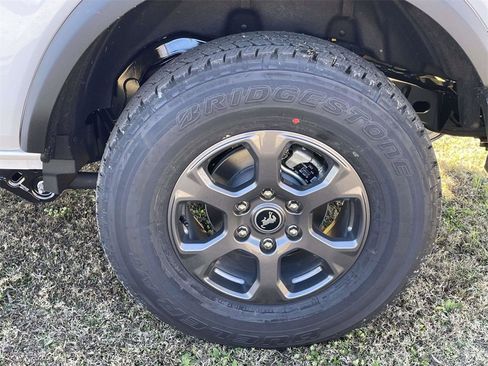 New 2025 Ford Bronco Big Bend image 9