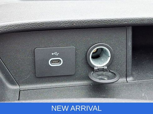 Used 2024 Ford Transit 350 XLT image 27