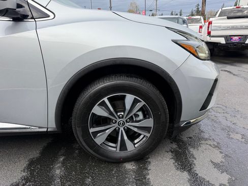 Used 2023 Nissan Murano SV AWD/4WD image 10