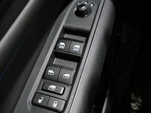 New 2026 Jeep Compass Latitude w/ Sun and Sound Group image 14