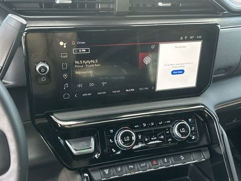 Used 2024 GMC Sierra 2500 AT4 w/ AT4 Premium Plus Package image 13