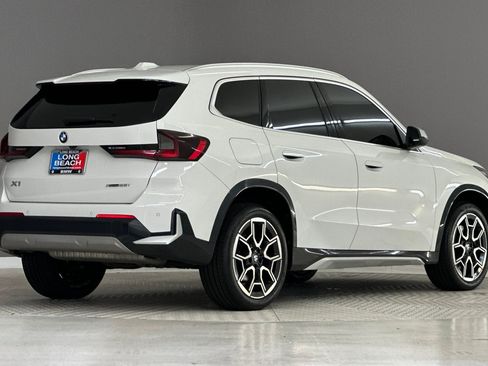Used 2023 BMW X1 xDrive28i w/ Convenience Package AWD/4WD image 9