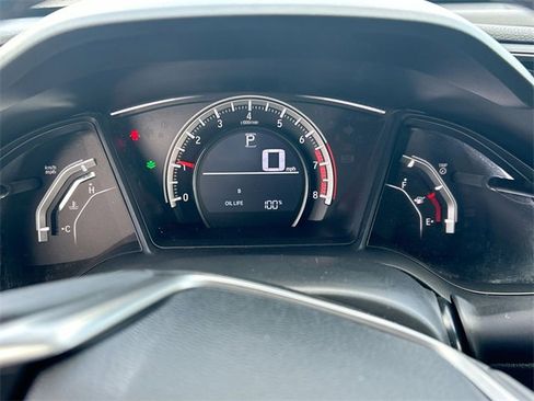 Used 2017 Honda Civic Sport image 11