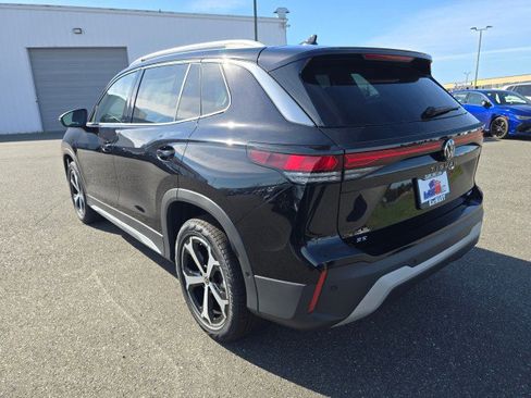 New 2026 Volkswagen Tiguan SE AWD/4WD image 5
