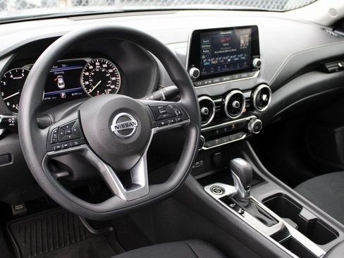 Used 2023 Nissan Sentra SV image 24