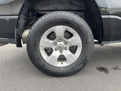 Used 2021 RAM 1500 Big Horn image 43