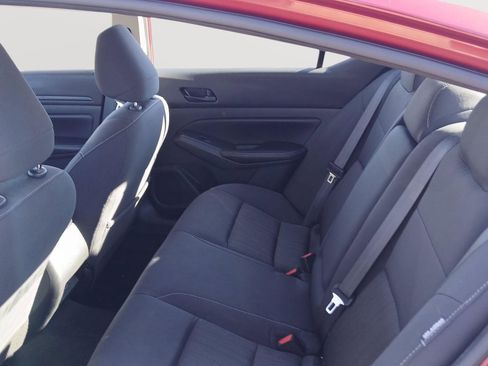 Used 2024 Nissan Altima 2.5 SV image 44