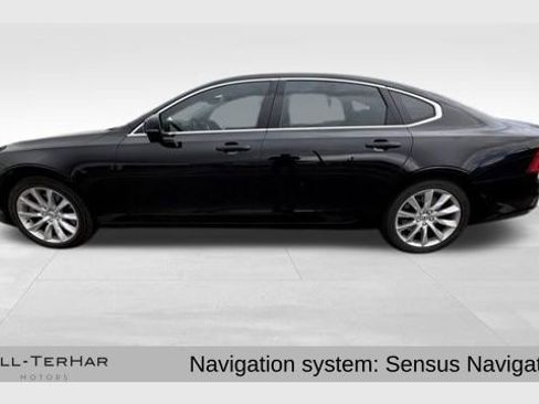 Used 2018 Volvo S90 T6 Momentum w/ Convenience Package AWD/4WD image 1
