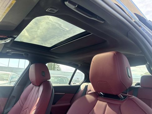 New 2026 BMW i5 eDrive40 w/ M Sport Package image 16