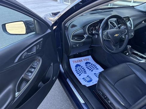 Used 2018 Chevrolet Malibu Premier w/ Premier Sun and Wheel Package FWD image 45