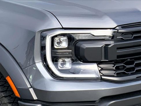 Certified 2025 Ford Ranger Raptor AWD/4WD image 24