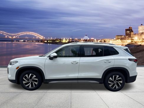 New 2026 Volkswagen Tiguan S FWD image 2