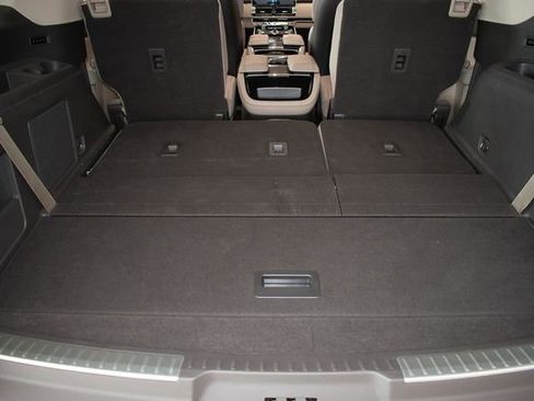Used 2023 Lincoln Navigator Reserve AWD/4WD image 15