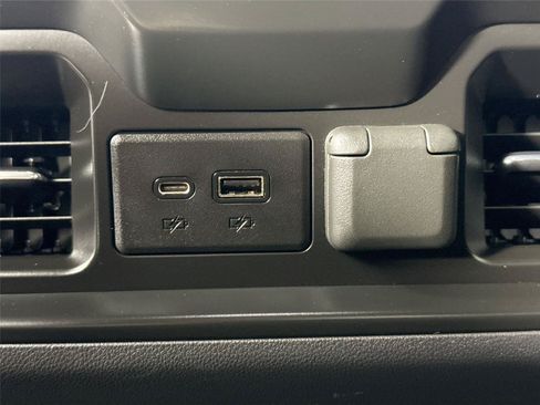 Used 2020 Chevrolet Silverado 1500 RST w/ All-Star Edition AWD/4WD image 36