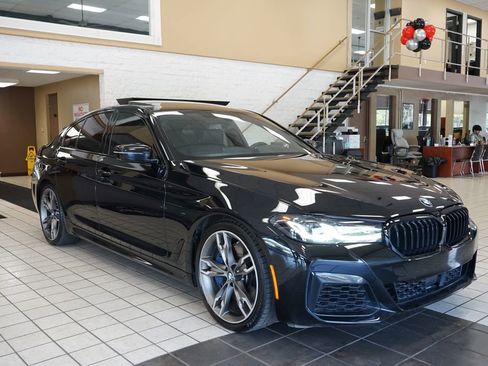Used 2021 BMW M550i xDrive w/ Executive Package AWD/4WD image 22