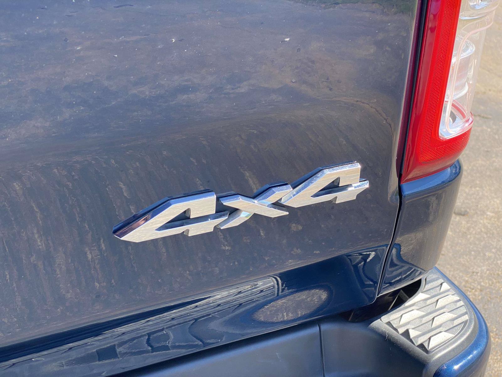 Used 2020 RAM 1500 Big Horn AWD/4WD image 35