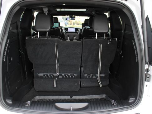 Used 2023 Chrysler Pacifica Limited w/ S Appearance Package FWD image 27