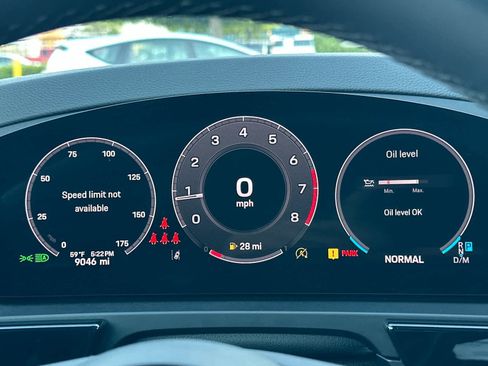 Used 2025 Porsche Cayenne image 29