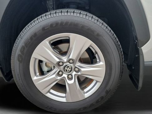 Certified 2025 Toyota RAV4 XLE AWD/4WD image 25
