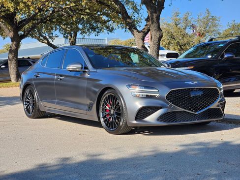 Used 2022 Genesis G70 3.3T Launch Edition image 3