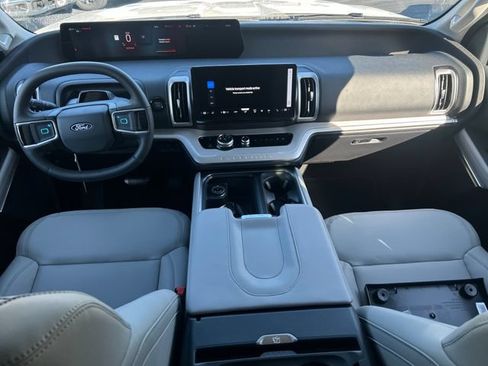 New 2027 Ford Expedition Max Active RWD image 13