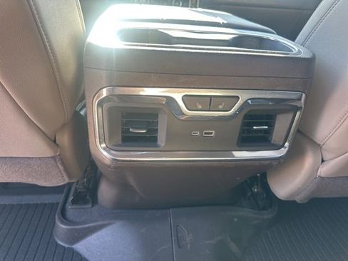 Used 2024 Chevrolet Silverado 1500 LTZ image 25