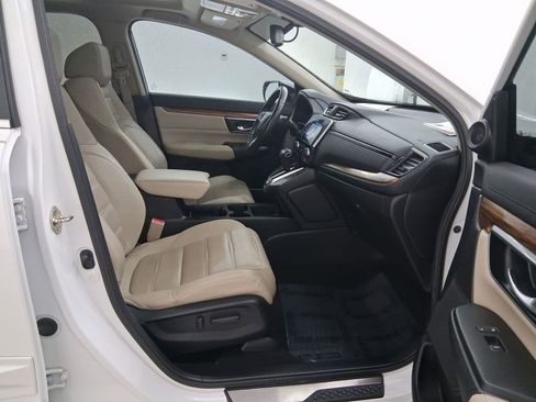 Used 2019 Honda CR-V Touring image 24