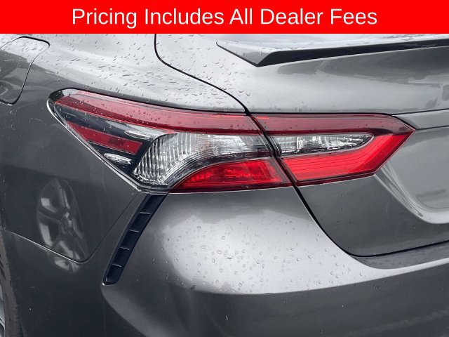 Used 2024 Toyota Camry SE FWD image 5