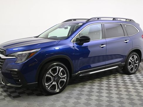 Used 2026 Subaru Ascent Touring AWD/4WD image 2