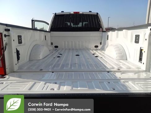 New 2026 Ford F450 Platinum w/ FX4 Off-Road Package image 29