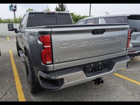 Used 2025 Chevrolet Silverado 2500 LTZ w/ LTZ Premium Package AWD/4WD image 7