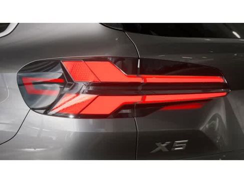 New 2026 BMW X5 xDrive50e w/ Premium Package image 8