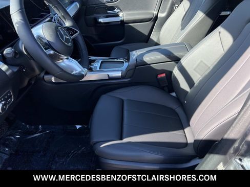 New 2026 Mercedes-Benz GLB 250 GLB 250 image 21