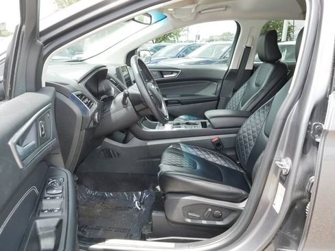 Used 2024 Ford Edge Titanium AWD/4WD image 13