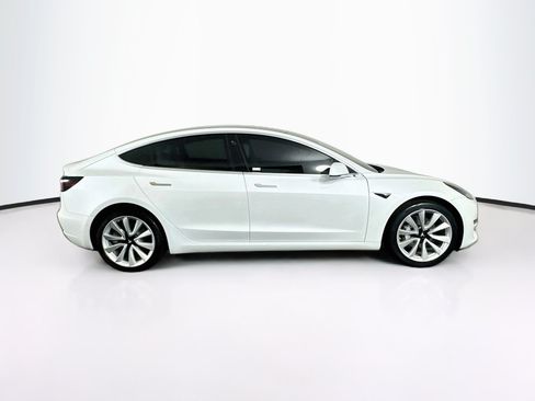 Used 2019 Tesla Model 3 Standard Range Plus RWD image 10