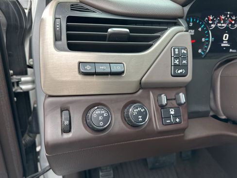 Used 2018 GMC Yukon Denali w/ Denali Ultimate Package image 58