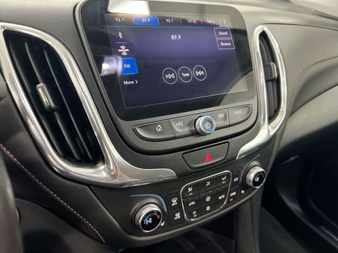 Used 2019 Chevrolet Equinox Premier image 13