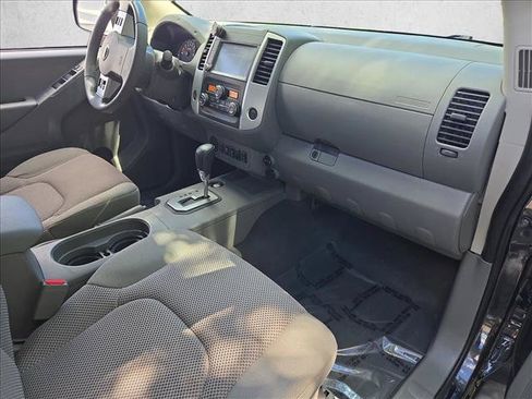 Used 2020 Nissan Frontier SV w/ Midnight Edition Floor Mats RWD image 21