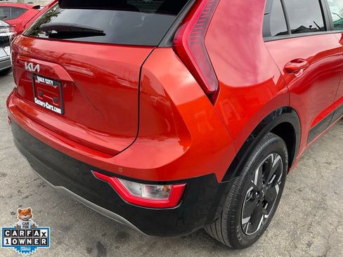 Used 2023 Kia Niro Wind FWD image 75