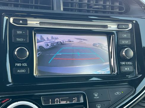 Used 2018 Toyota Prius C One image 20