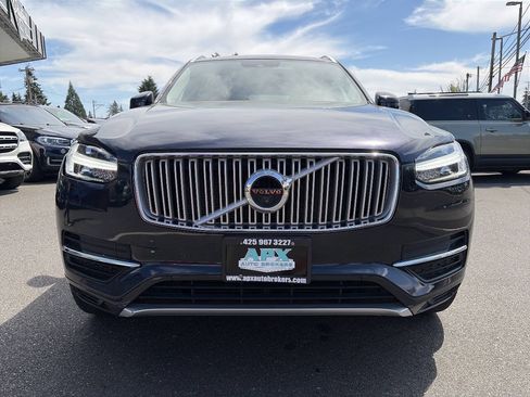 Used 2016 Volvo XC90 T8 Inscription AWD/4WD image 17