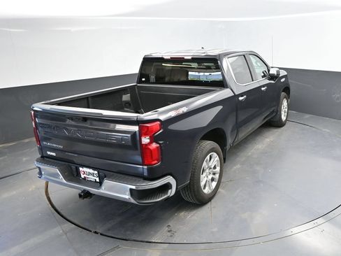 Used 2023 Chevrolet Silverado 1500 LTZ AWD/4WD image 32