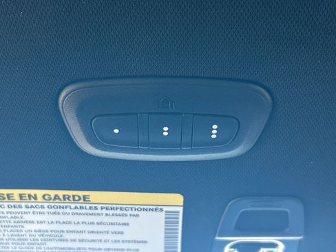 New 2025 Jeep Grand Cherokee Limited w/ Luxury Tech Group II image 21