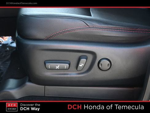 Used 2015 Toyota 4Runner Trail Premium AWD/4WD image 17
