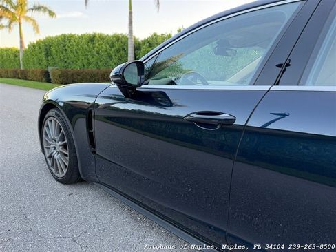 Used 2020 Porsche Panamera 4 AWD/4WD image 13
