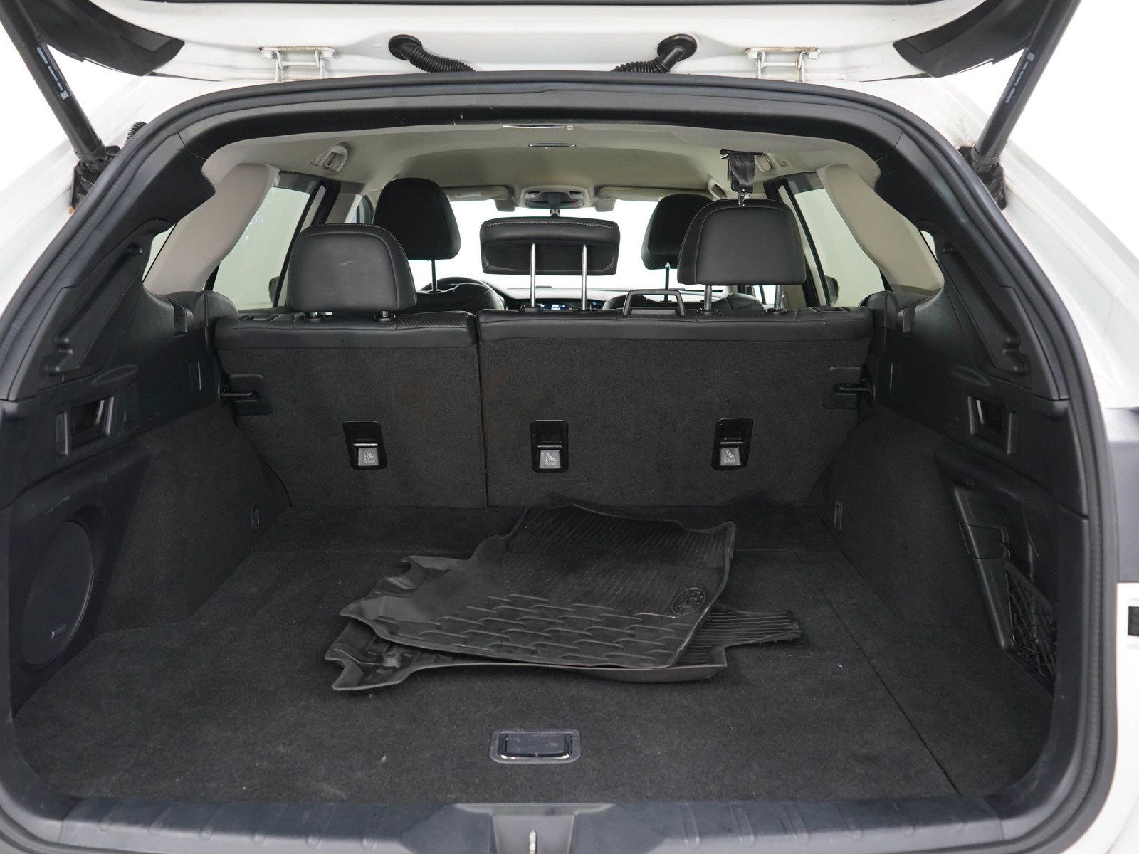 Used 2020 Subaru Outback Limited AWD/4WD image 9