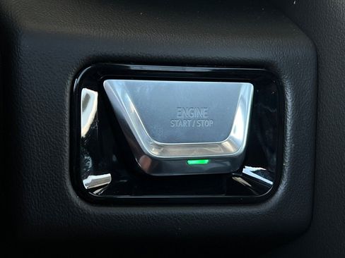 New 2026 GMC Yukon AT4 w/ AT4 Premium Plus Package AWD/4WD image 23